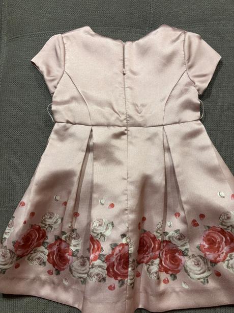 Dievčenské saty, mayoral,110