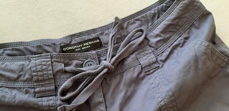 Šortky, dorothy perkins,38