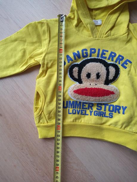 Žltá mikina s kapucňou, 92