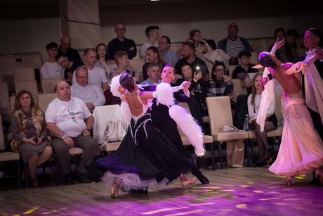 Šaty tanečné na štandard na výšku 148-164, 146