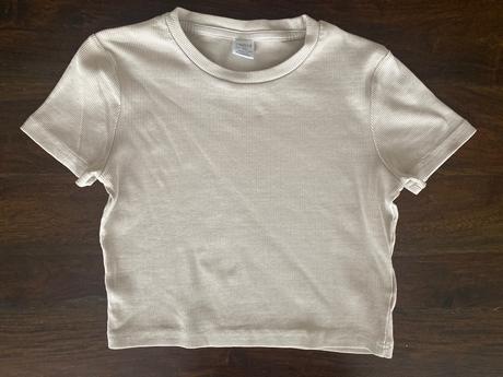 Bezove crop top tricko, lindex,140