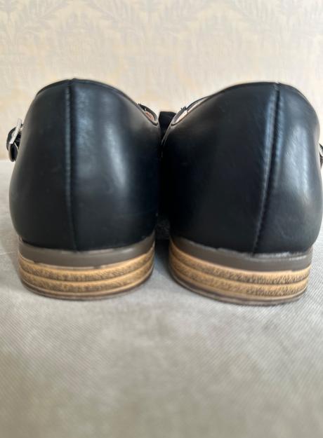 Balerínky s mašľou, 34