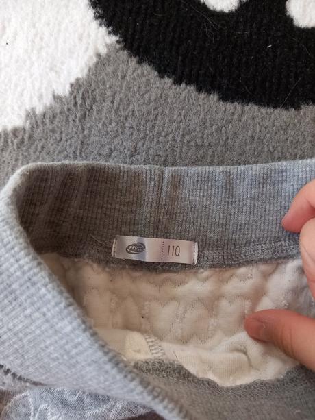 Predám dievčenskú sukňu veľ.110- 116 cm, pepco,110