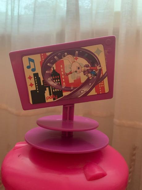 Korčuliarska dráha polly pocket s 2 bábikami,