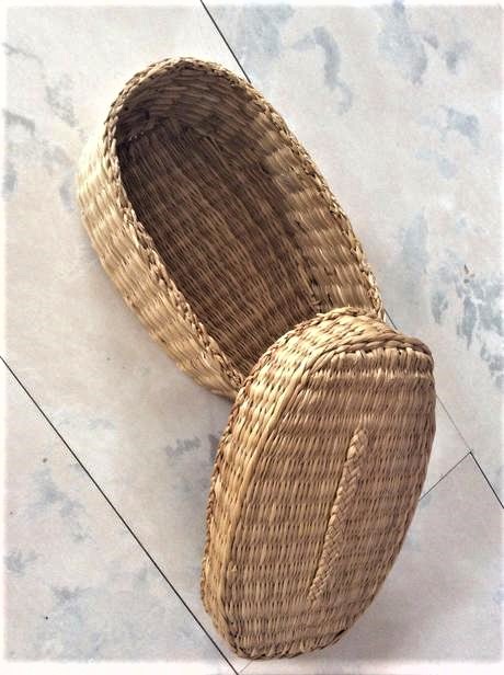 Kazetka z morskej trávy, 