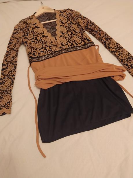 Slávnostné šaty, m