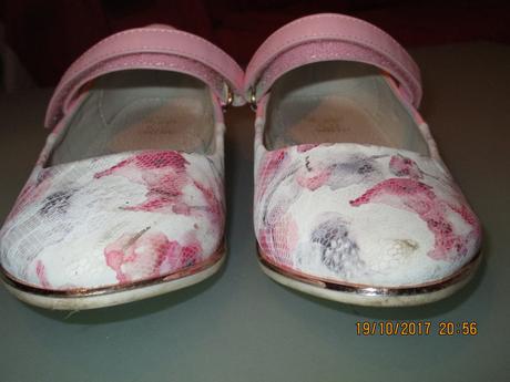 Krásne farebné ruž.-biele č.33 la vita deluxe, 33