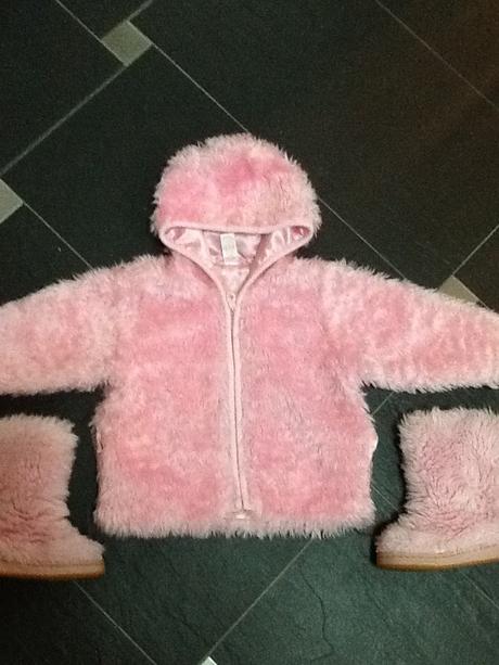 Chlpatá bundicka, 92