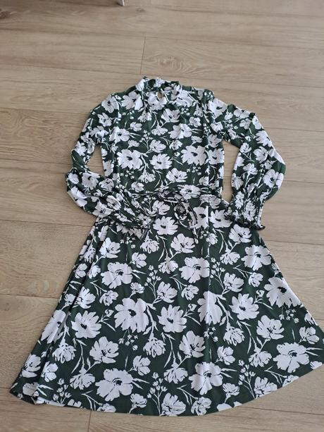 Pekne šaty, gate,36