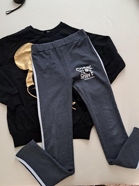 Mikina mikimouse+leginy gratis spolu 5,50e, disney,xs