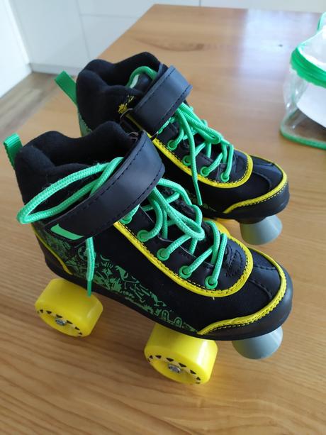 Kolieskové korčule, 30