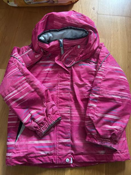 Dievcenska lyziarska bunda, 110