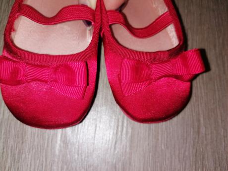Červené baleriny, h&m,<17
