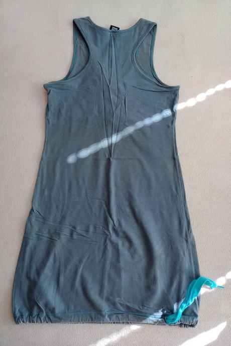 Šaty rejoice, rejoice,l