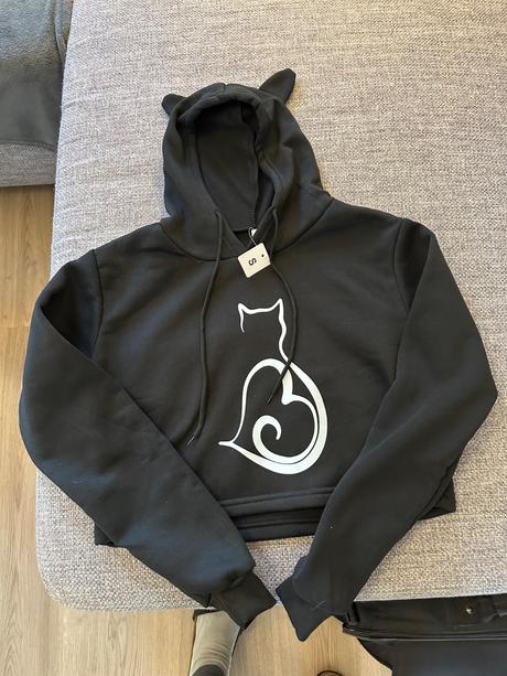 Mikina mačka, s