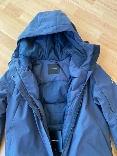 Nova zimná bunda peak performance, m