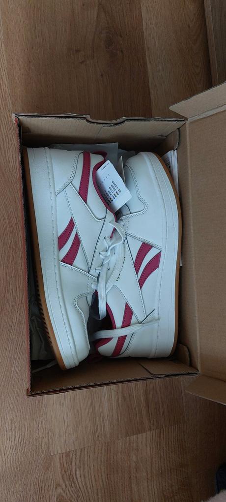 Dámske kožené tenisky reebok, reebok,37