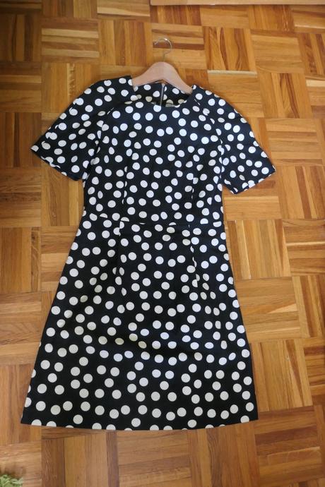 Lindex dámske nadčasové bodkované šaty veľk 36/38, s