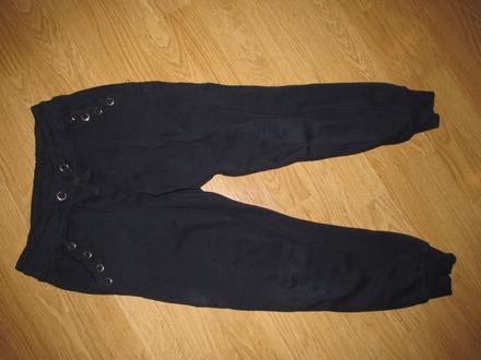 Tepláky v. 140, 140