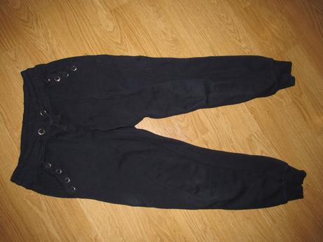 Tepláky v. 140, 140