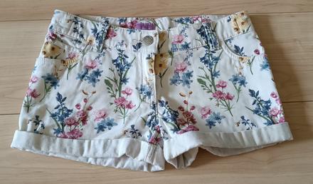 Kvietkované kraťasky, f&f,128