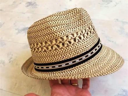 Letný klobúk na pláž, 