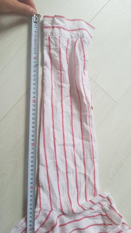 Pásikové blúzky, 38