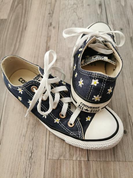 Tmavomodré plátenky s kvetmi converse, converse,36