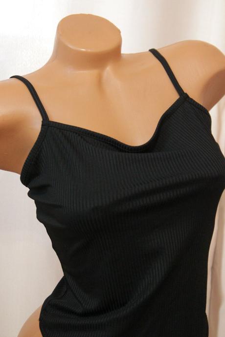 Čierny body top s výstrihom na chrbte, m, m