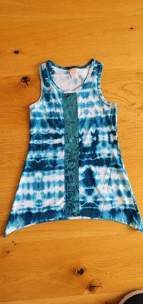 Dievcenske dlhe letne batikovane tielko s flitrami, 122