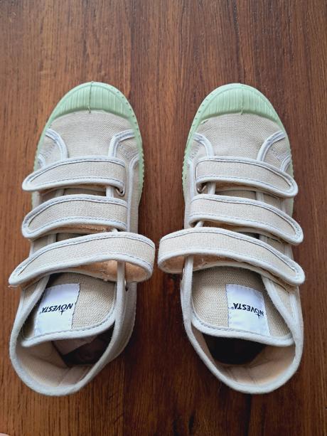 Nové tenisky novesta, 32