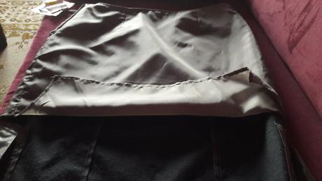 Komplet vesta + sukňa, 36 / 38 / 40 / 42