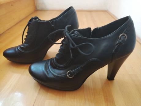 Topánky kotníkové, 40