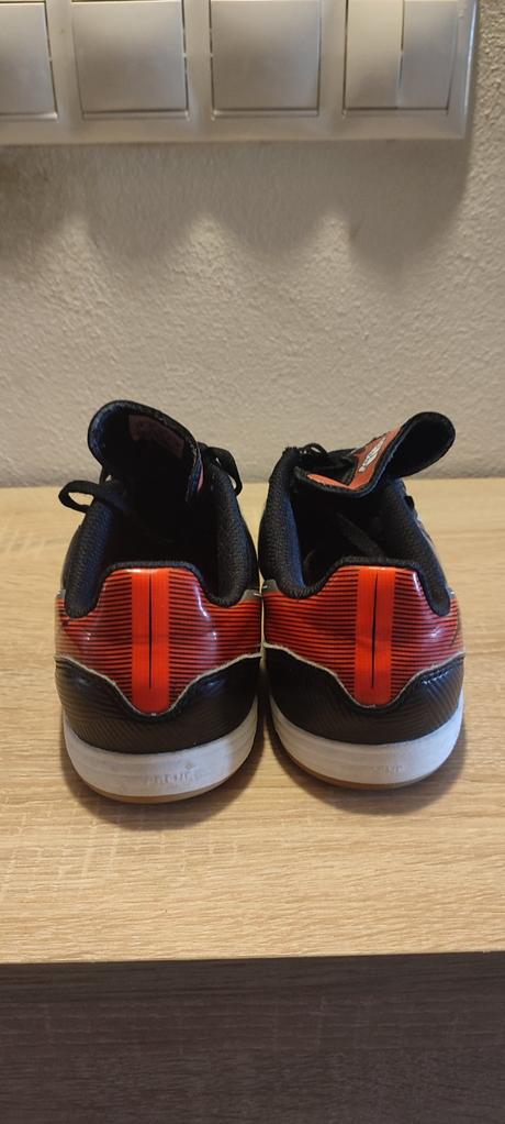 Halove kopačky, adidas,36