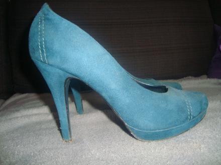 Petrolejove lodicky, graceland,38