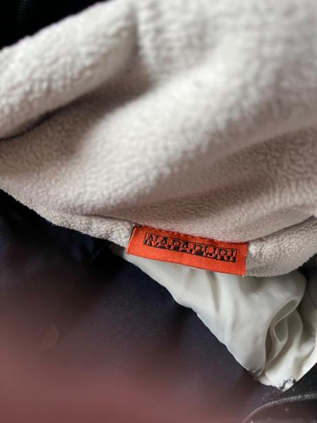 Napapirji oteplovacky, napapijri,152