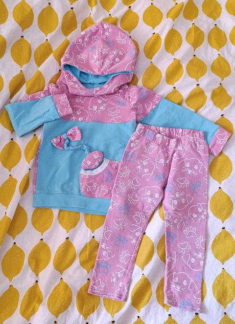 Tepláková súprava, 86