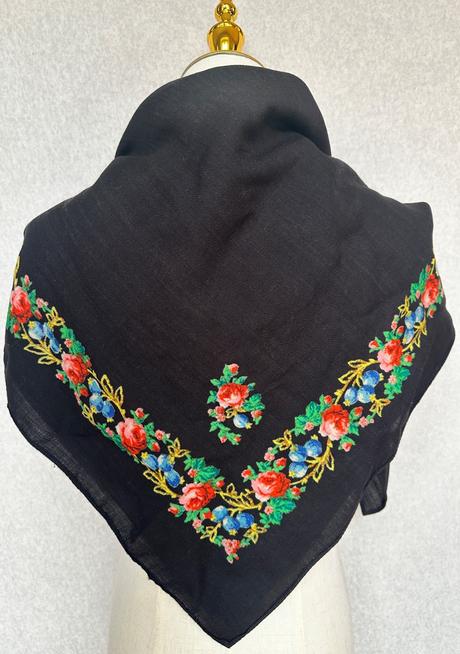 Šatka na krk - darujem k nákupu, m