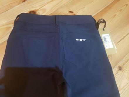 Nohavice met velkost 27, s