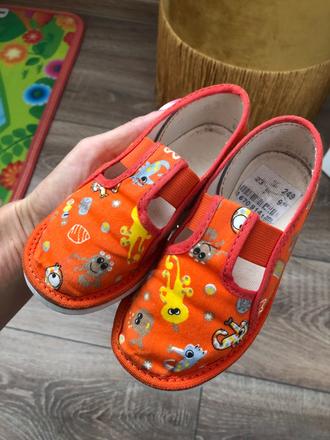 Papuče, deichmann,23