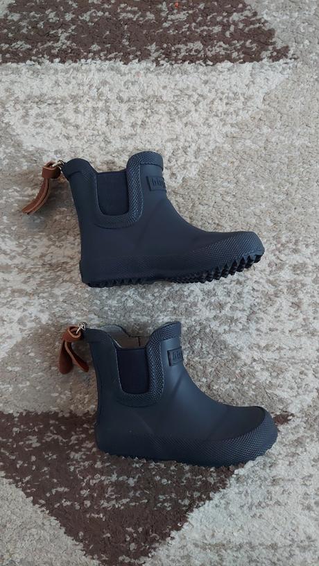 Gumáky birgaard, 22