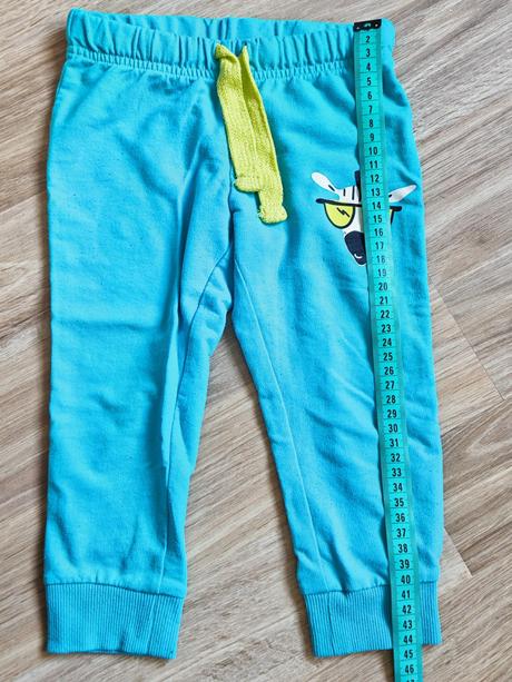 Tepláky 86/92, lupilu,92