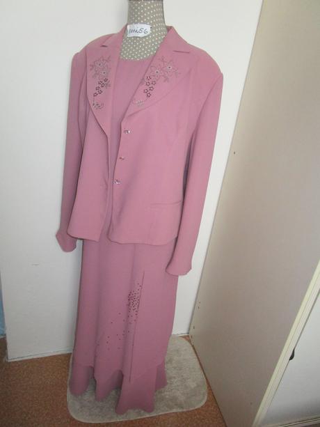 3087. spol. kostým, xxl