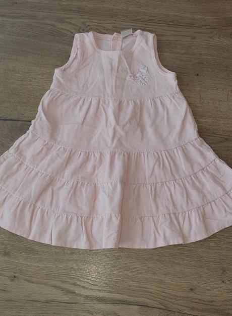 Ružové šaty, cherokee,92