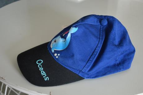 Šiltovka s delfínom 110/116, 110