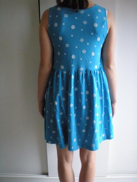 Nohavicové šaty, s