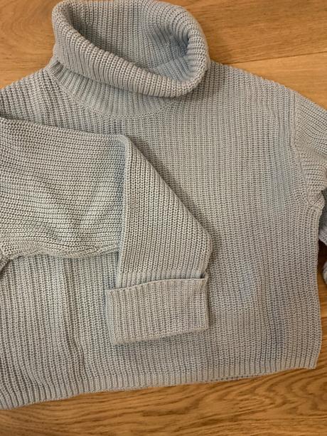 Sveter/ rolak, lindex,134