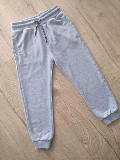 Sivé tepláky mayoral, veľ. 104, mayoral,104