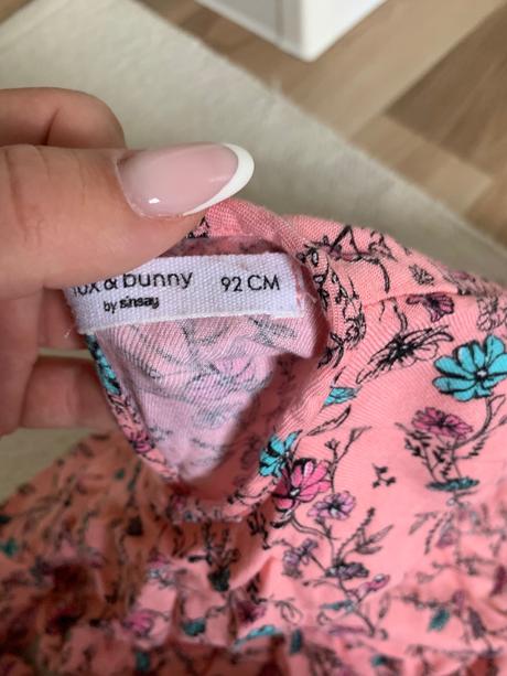 Dievcenske saty pre setricky, sinsay,116