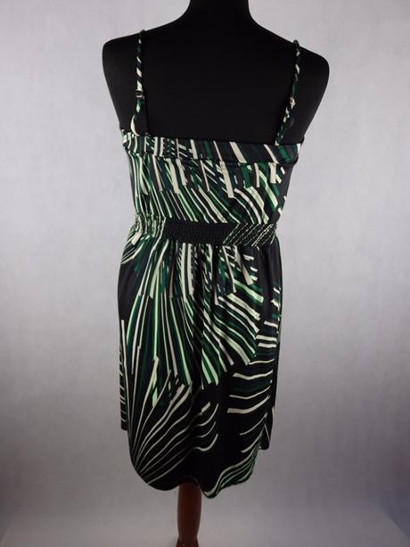 Letné šaty na ramienka, 42